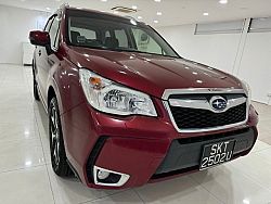 Subaru Forester 2.0XT Turbo 4WD Sunroof 2015 Red Rear Entertainment